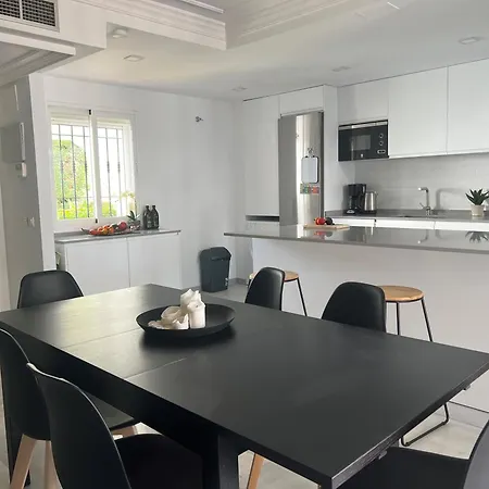 Beautiful Spacious 3 Bedroom