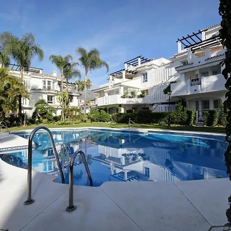 Beatiful Newly Renovated 3 Bedroom Appartement Marbella