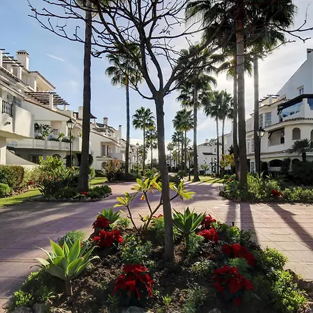 Beautiful Spacious 3 Bedroom * Marbella