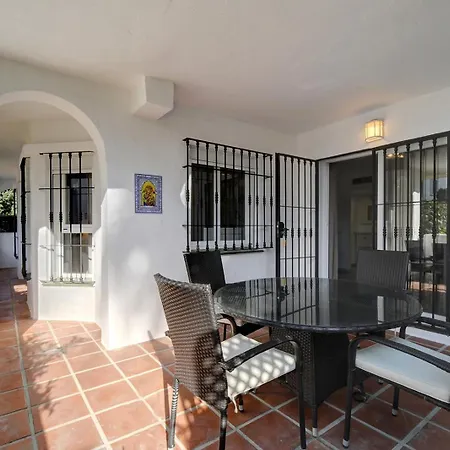 Daire Beautiful Spacious 3 Bedroom Marbella