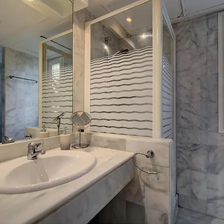 Apartment Beautiful Spacious 3 Bedroom Marbella