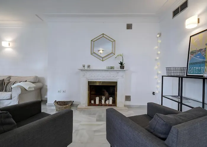 アパート Beautiful Spacious 3 Bedroom