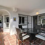 דירה Beautiful Spacious 3 Bedroom מארבלה
